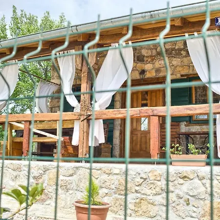 Stone House Vlasta Alpesi faház Drniš